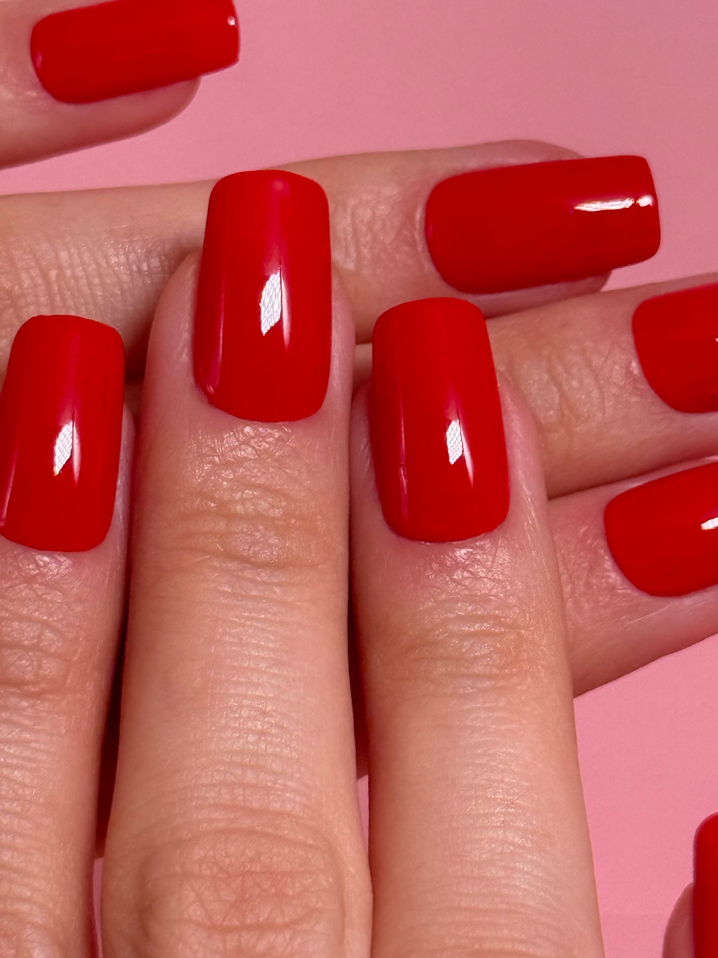 RAZOR RED